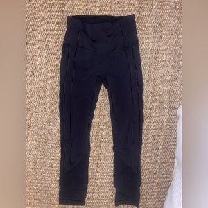 Lululemon leggings 25”.  Color black, size 4